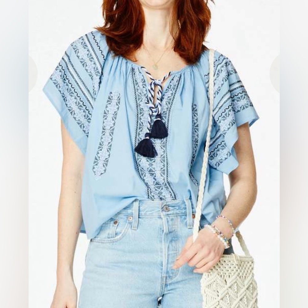 Roller Rabbit Embroidered Light Blue Peasant Top with Tassel Tie Sz M
